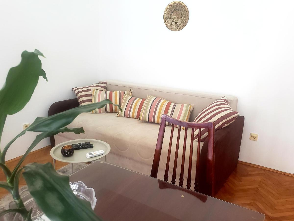 Apartment Bina Tivat Buitenkant foto